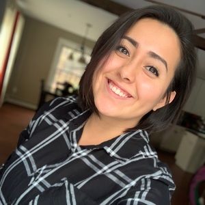 Meet your Posher, Brenda